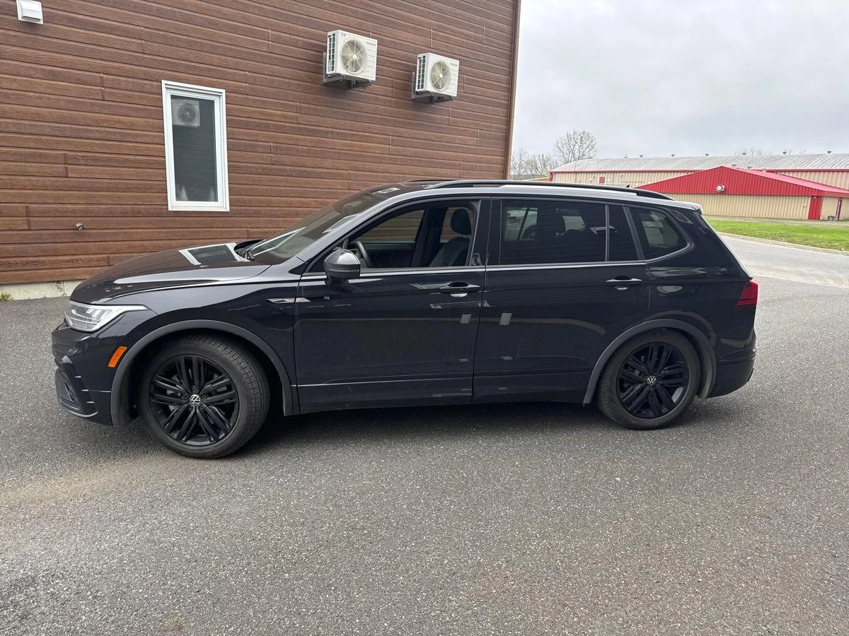 VW Tiguan * Comfortline R-Line * Black Edition * АвтоКредит - изображение 3