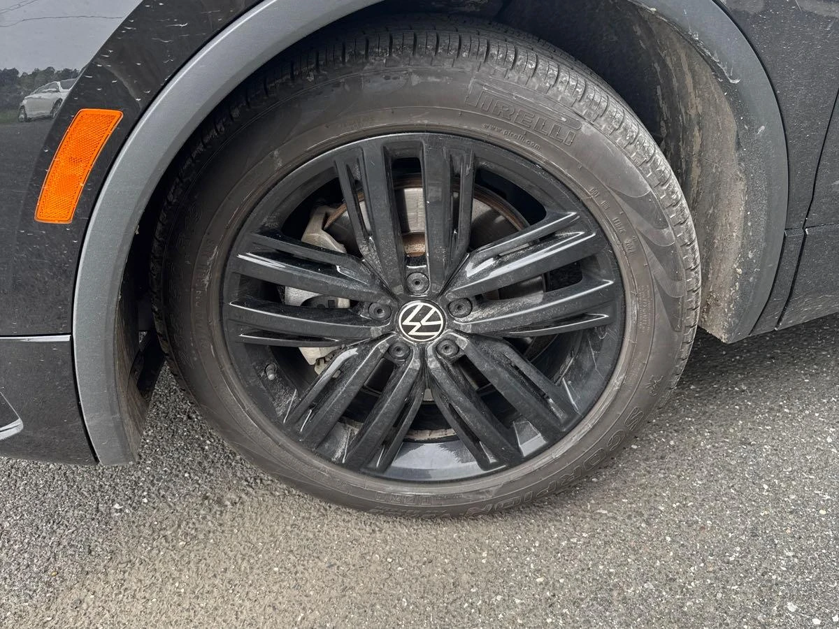 VW Tiguan * Comfortline R-Line * Black Edition * АвтоКредит - изображение 6