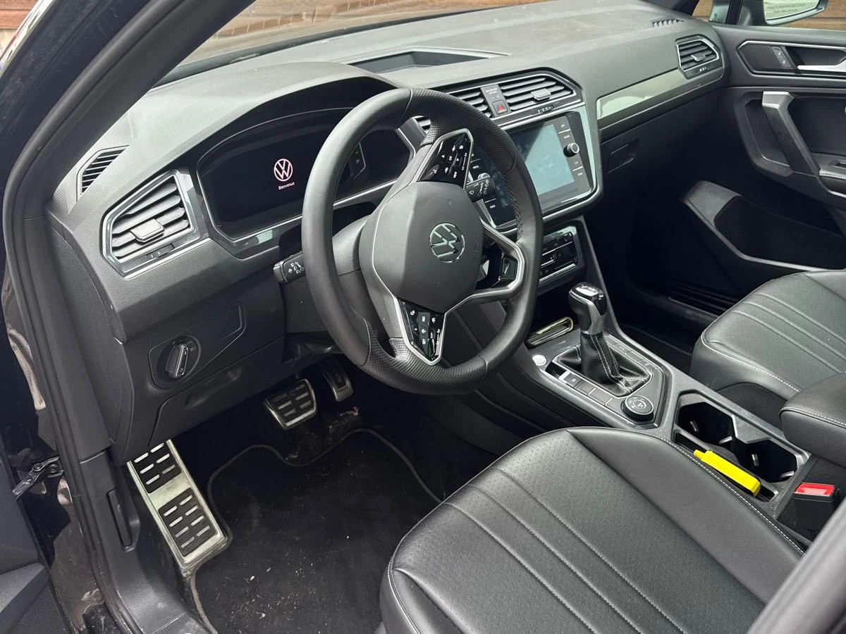VW Tiguan * Comfortline R-Line * Black Edition * АвтоКредит - изображение 7