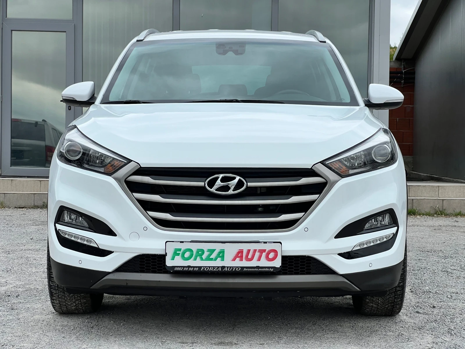 Hyundai Tucson 1.7CRDI-NAVI-KEYLESS - изображение 2