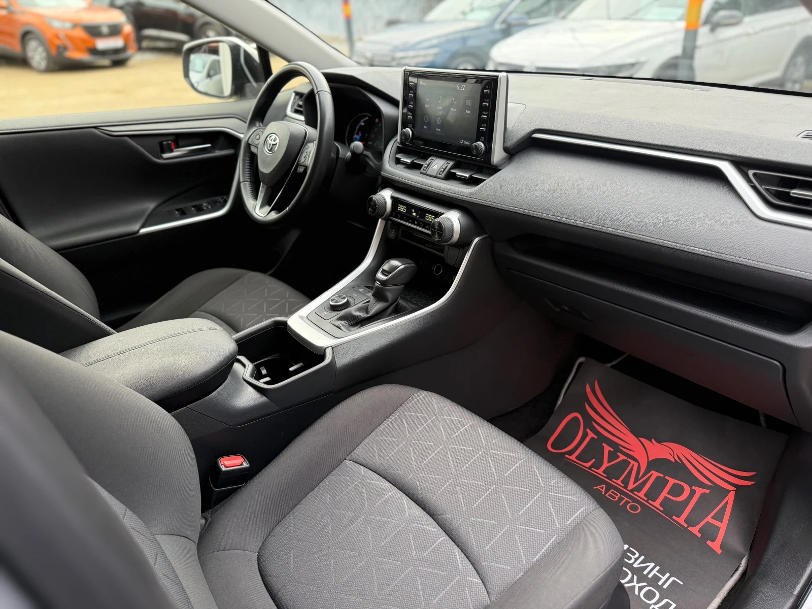 Toyota Rav4  2.5 HYBRID 222ps. 4WD  СОБСТВЕН ЛИЗИНГ/БАРТЕР - изображение 8