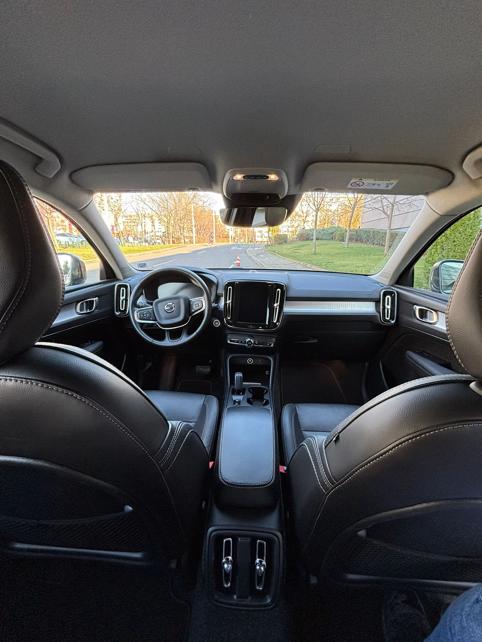 Volvo XC40  - изображение 3