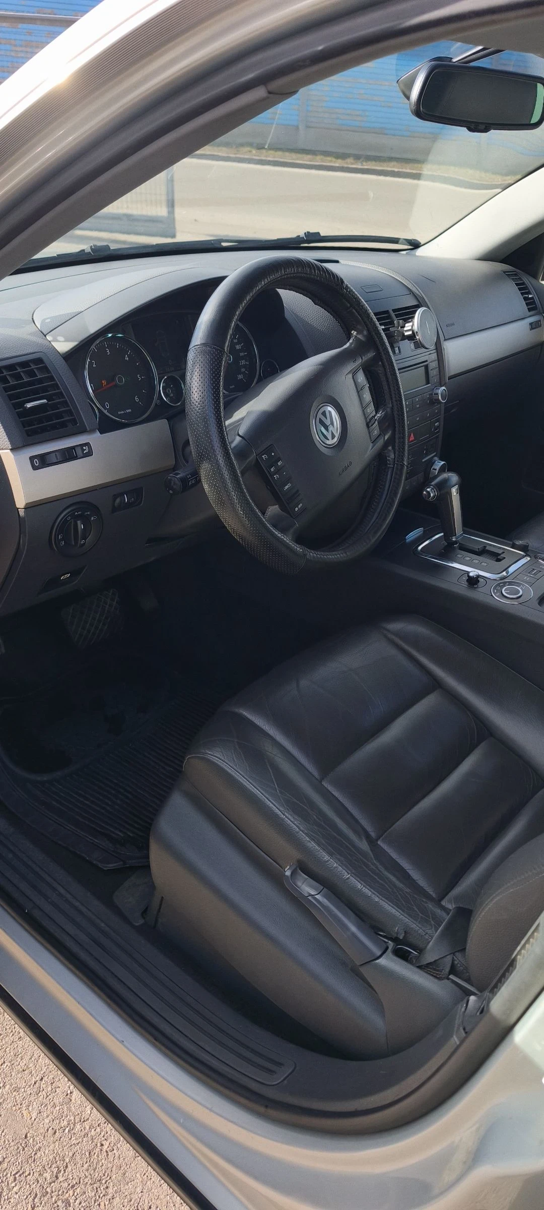 VW Touareg  - изображение 6