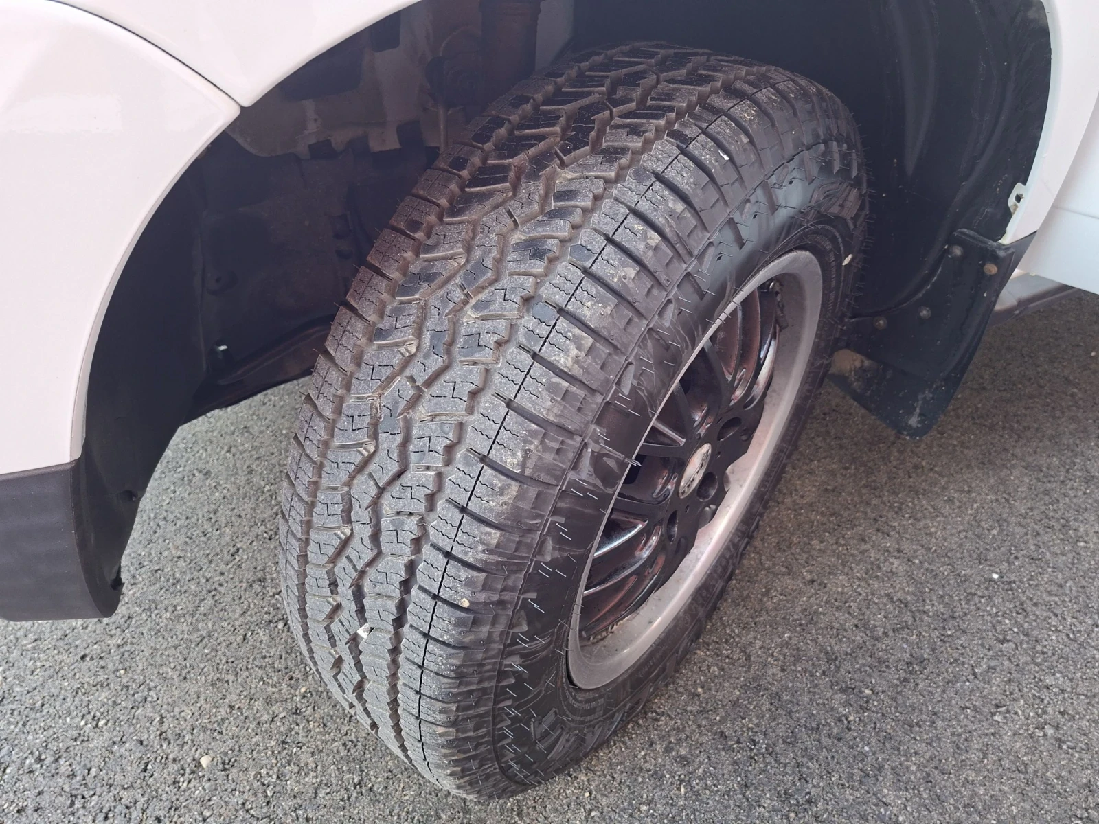 Dacia Duster 1.2TSI 70хил., снимка 15 - Автомобили и джипове - 54102536