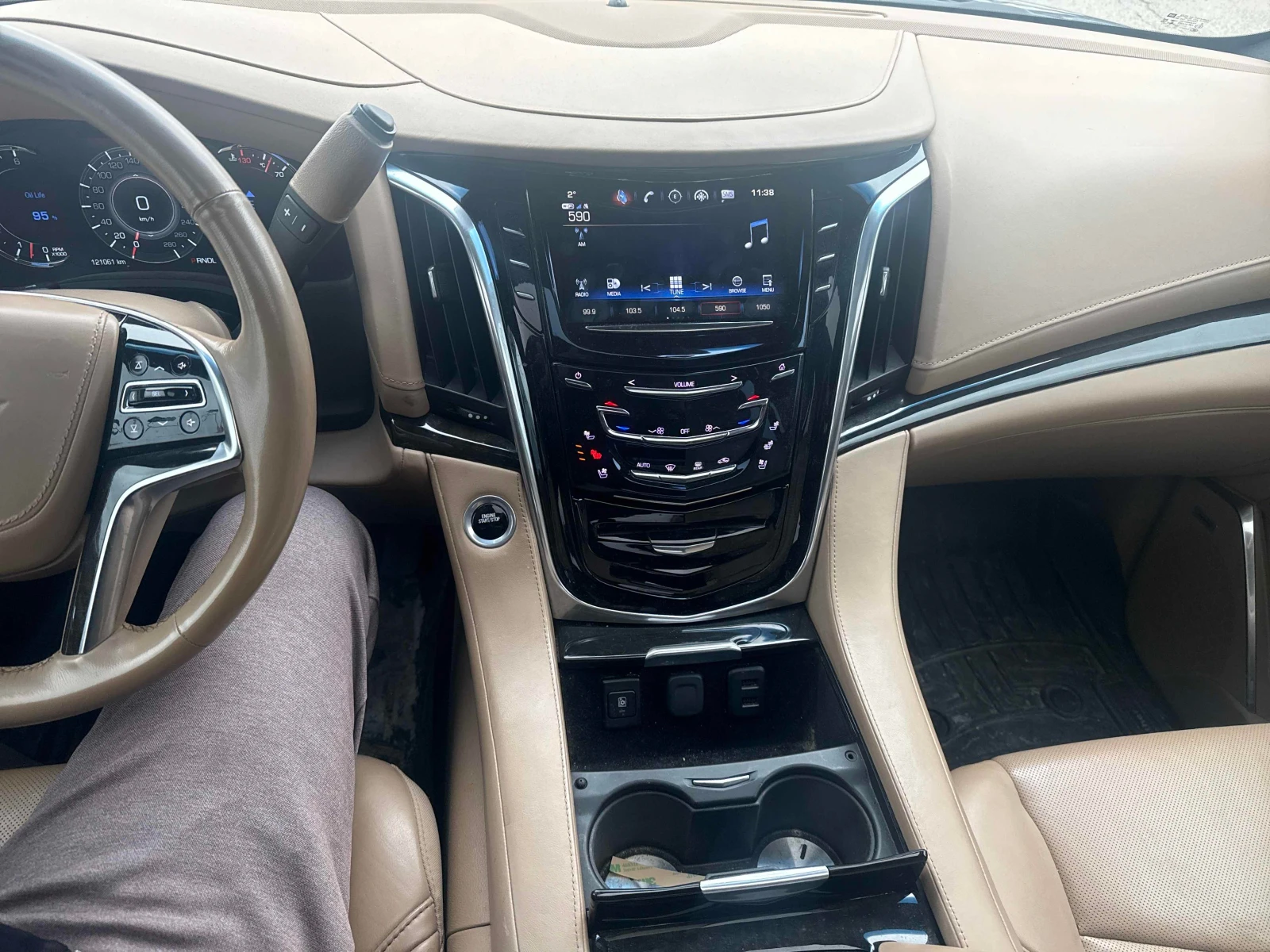 Cadillac Escalade PLATINUM* AWD* 6+ 1* * TV* MASSAGE* BOSE* OBDUHVAN, снимка 9 - Автомобили и джипове - 54268348