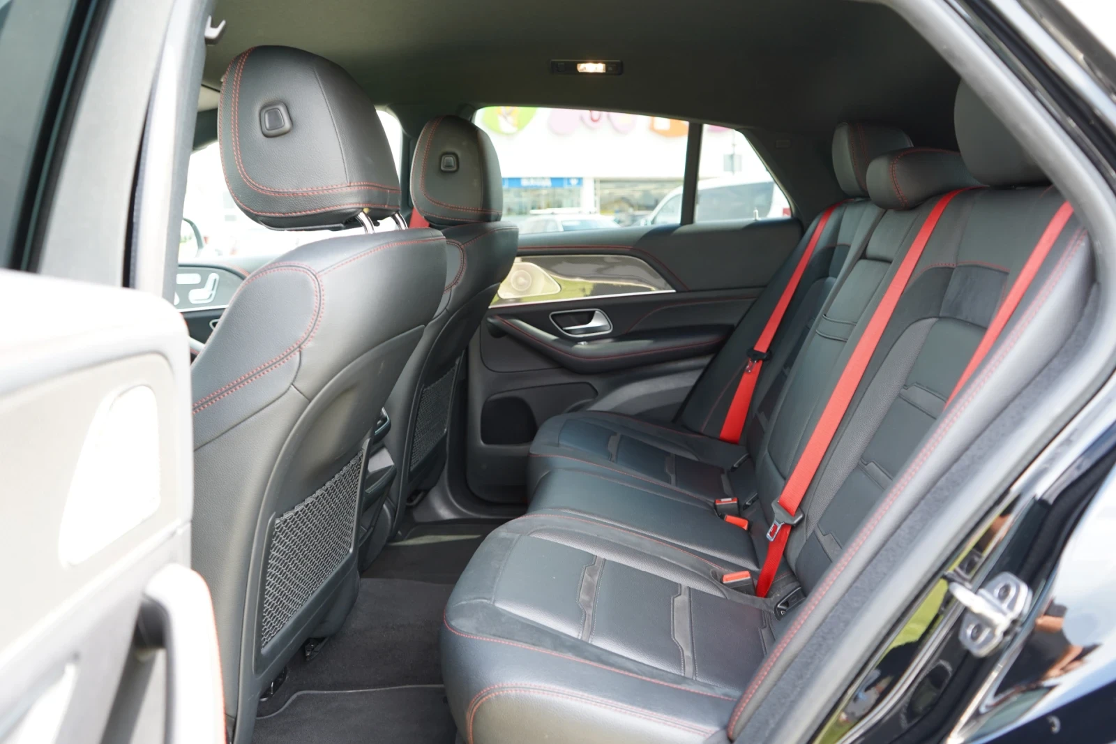Mercedes-Benz GLE 53 4MATIC COUPE* AMG* BURM* 360* CARBON* DISTR* KEYLESS* , снимка 16 - Автомобили и джипове - 55315164