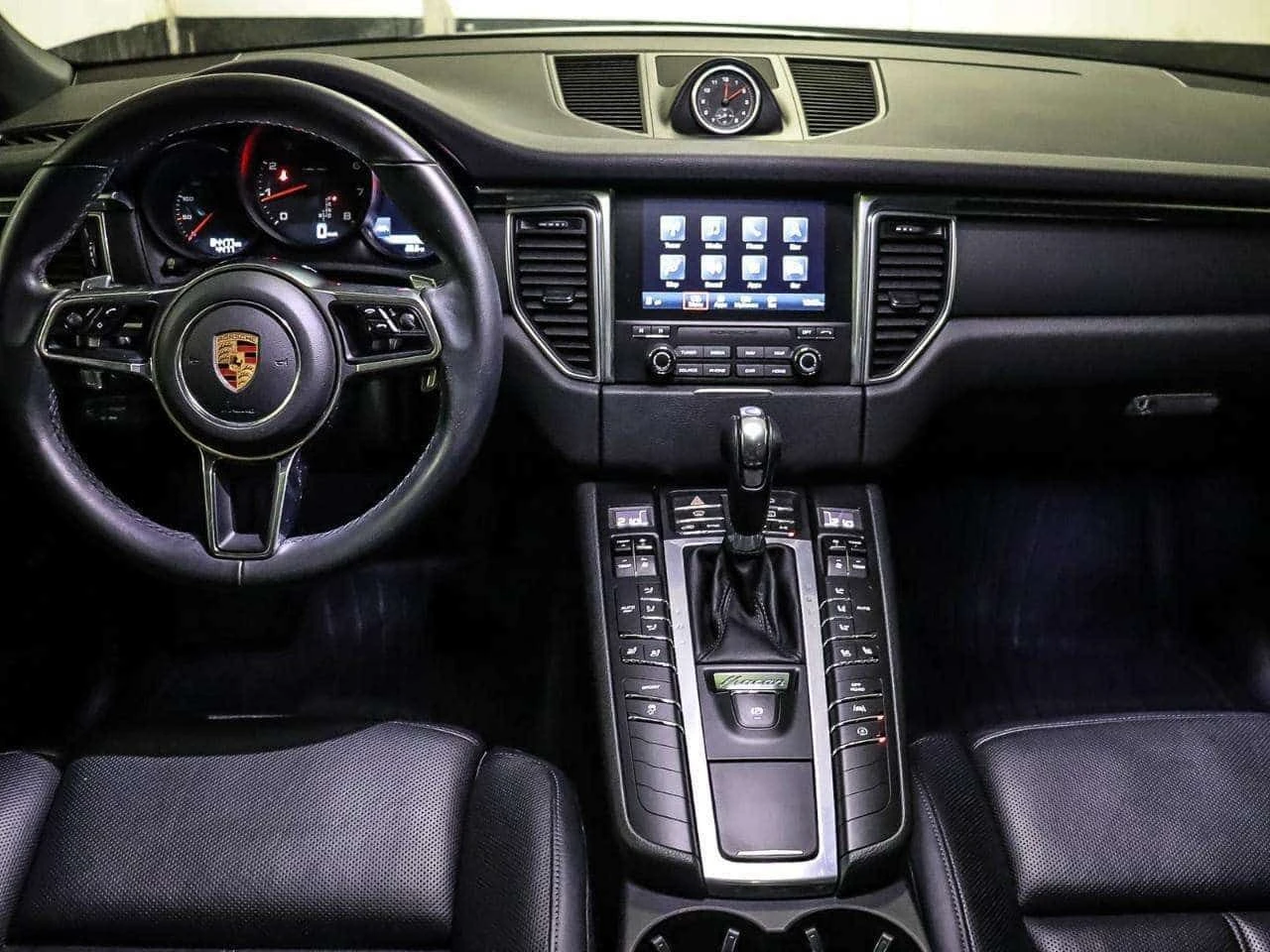 Porsche Macan * AWD * CARFAX * ФИКСИРАНА ЦЕНА ДО БГ * , снимка 13 - Автомобили и джипове - 55534780