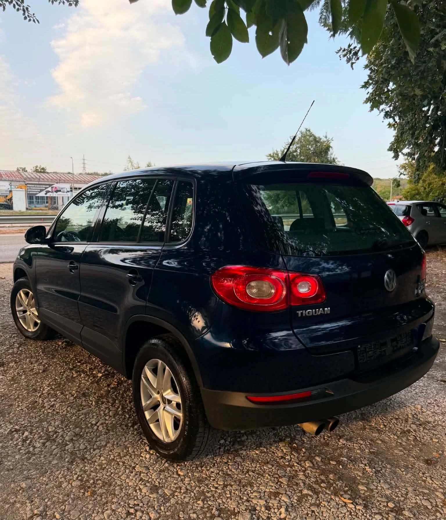 VW Tiguan 2.0 Италия, снимка 4 - Автомобили и джипове - 55857207