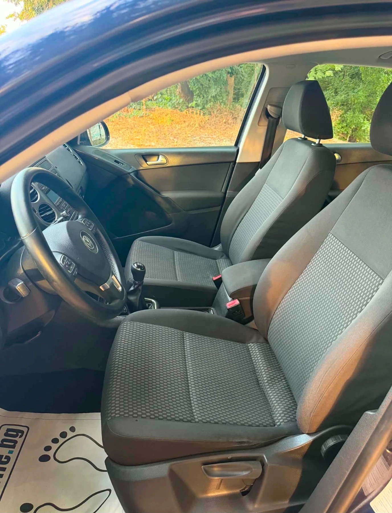 VW Tiguan 2.0 Италия, снимка 8 - Автомобили и джипове - 55857207