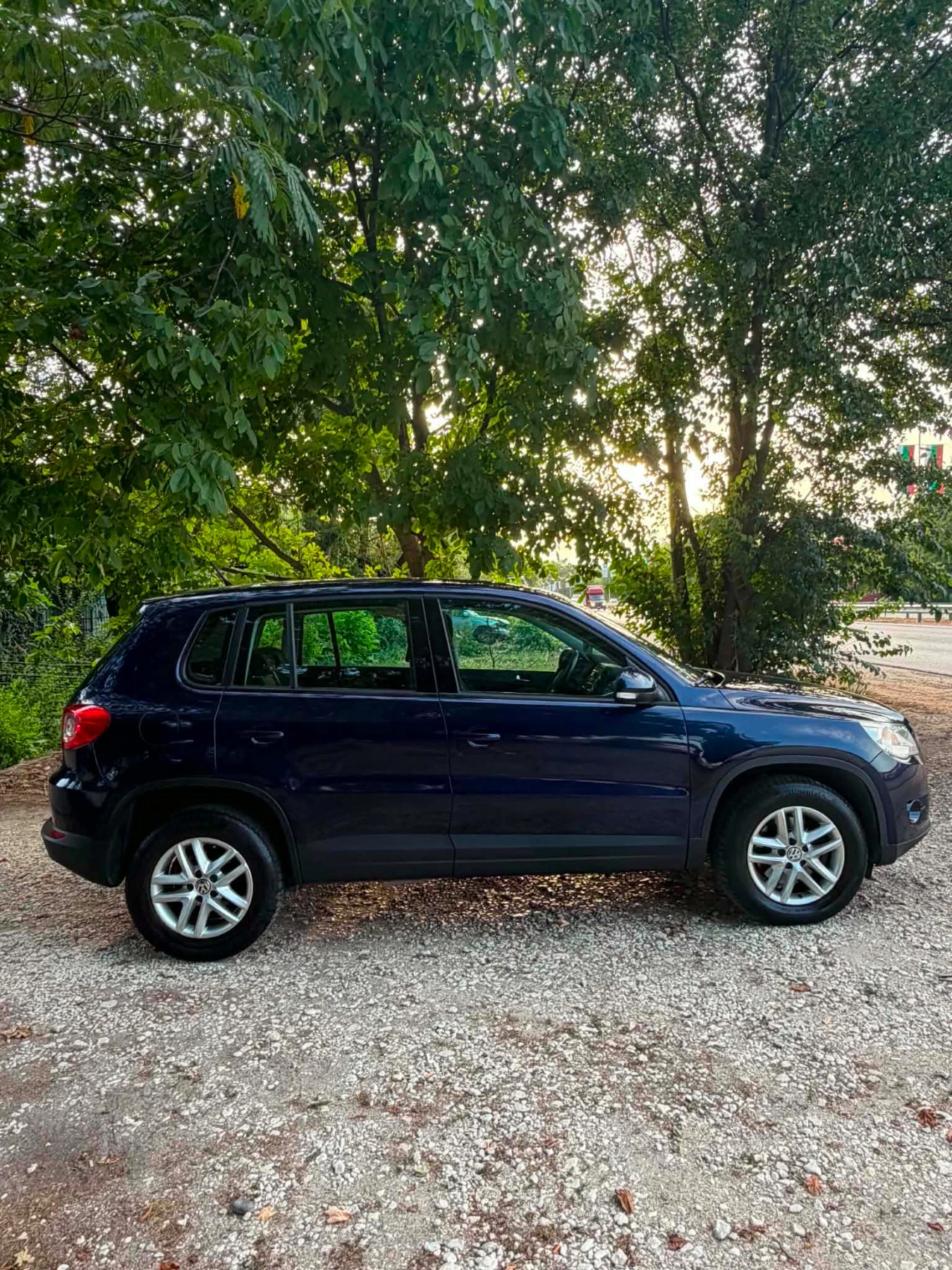 VW Tiguan 2.0 Италия, снимка 6 - Автомобили и джипове - 55857207