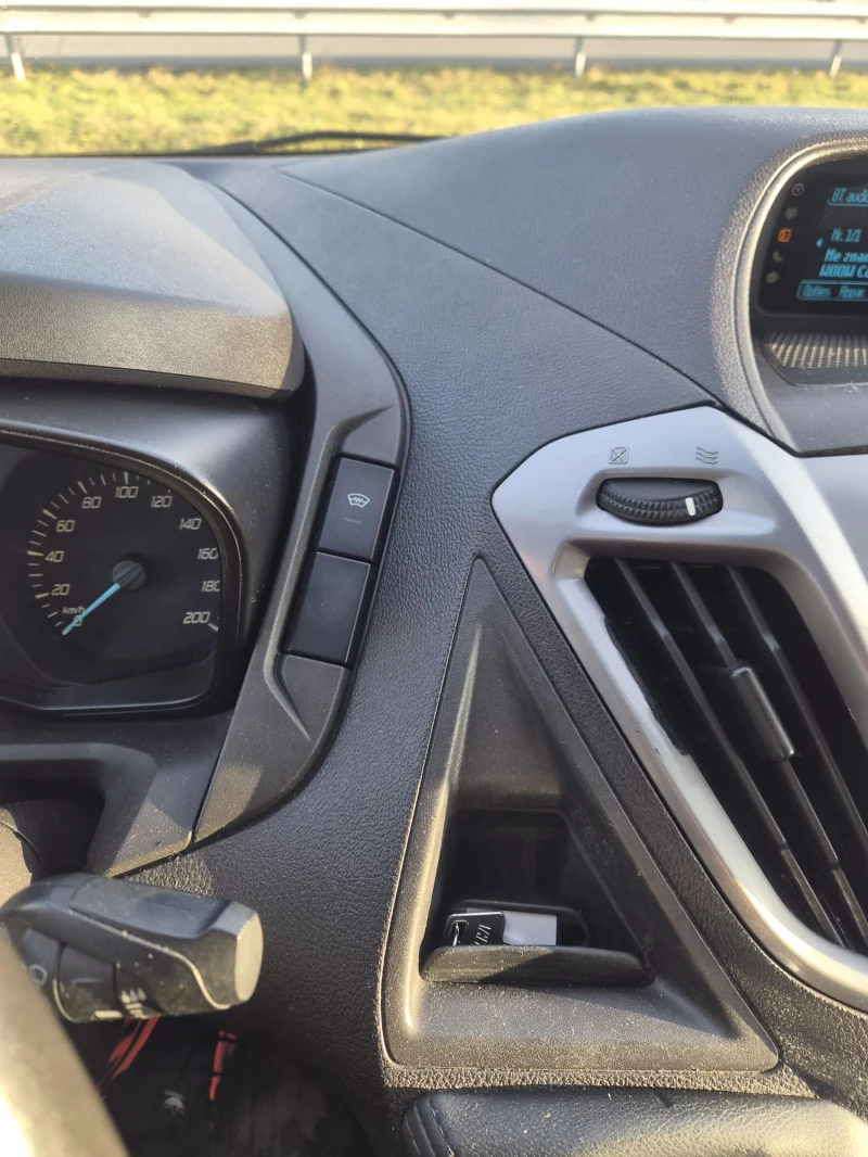 Ford Transit Custom, снимка 13 - Бусове и автобуси - 53264804