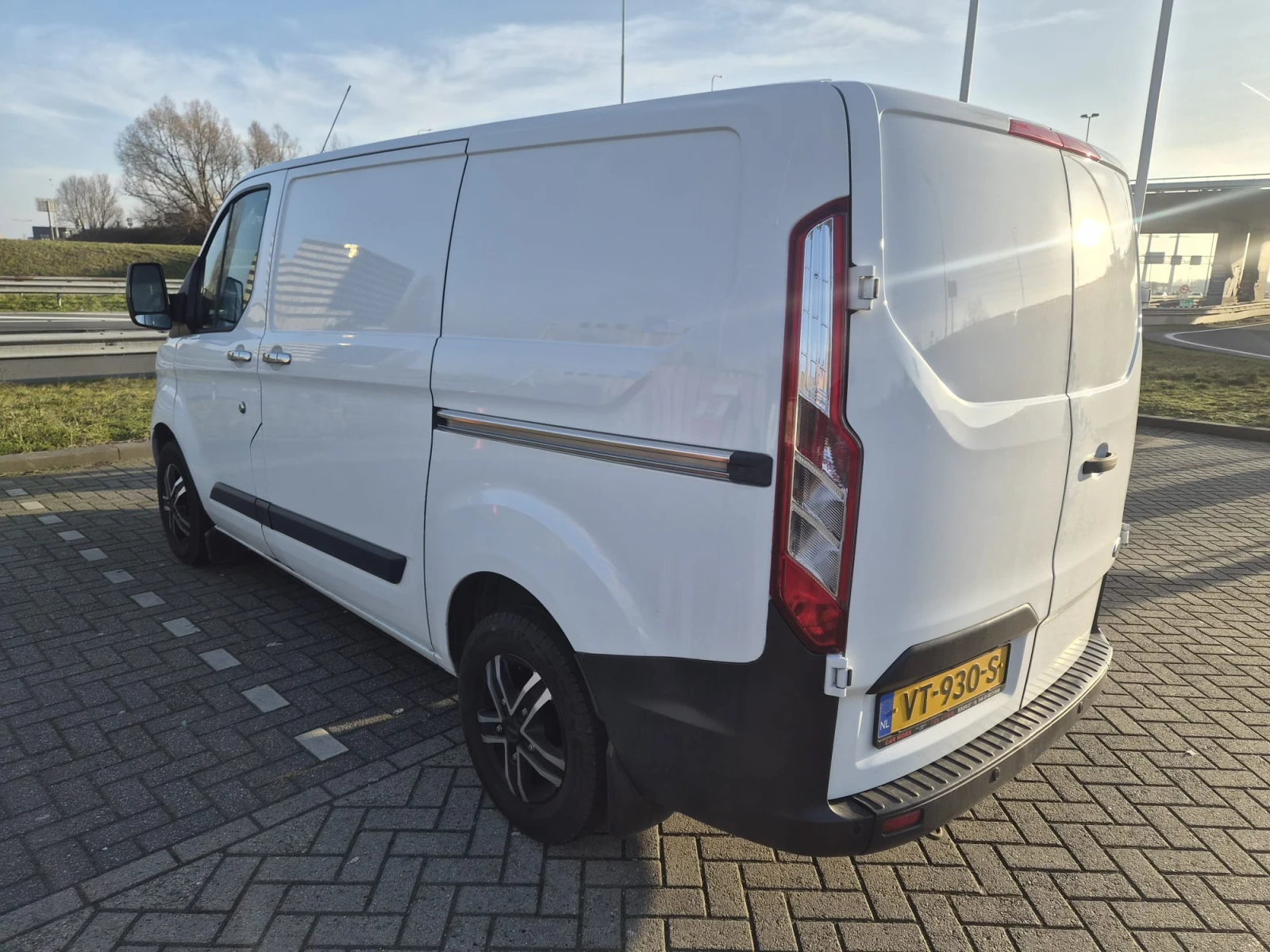 Ford Transit Custom  - изображение 4