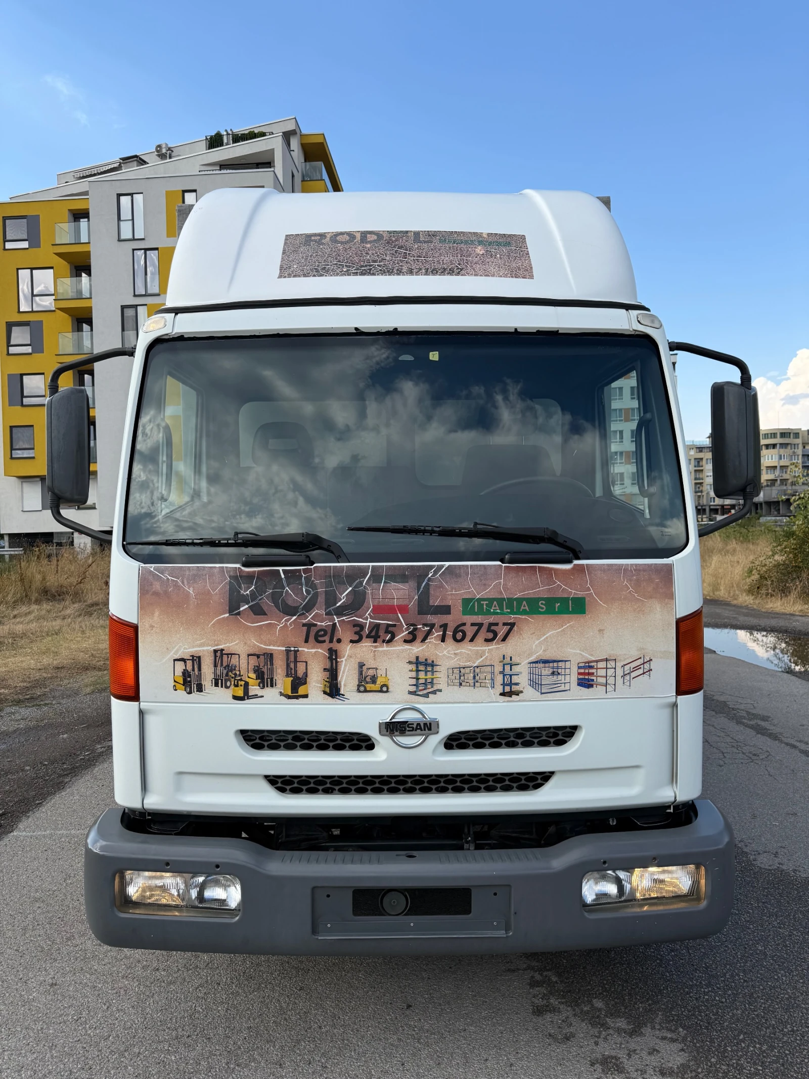 Nissan Atleon 5.20, снимка 2 - Камиони - 55791717