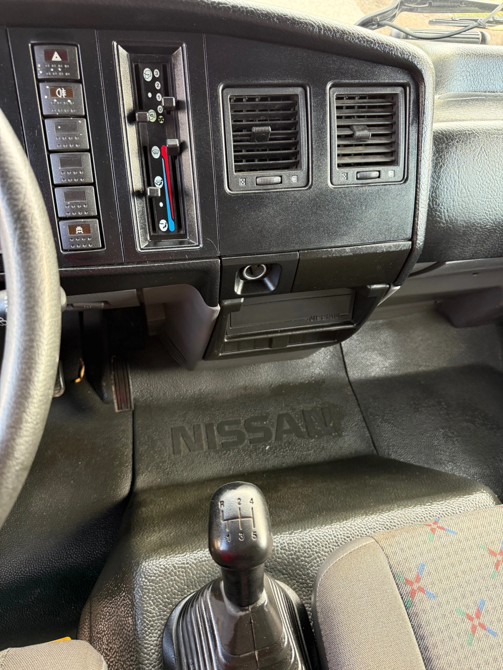 Nissan Atleon 5.20, снимка 12 - Камиони - 55791717
