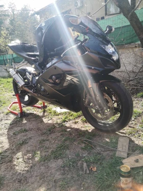 Suzuki Gsxr K5 1000 | Mobile.bg    10