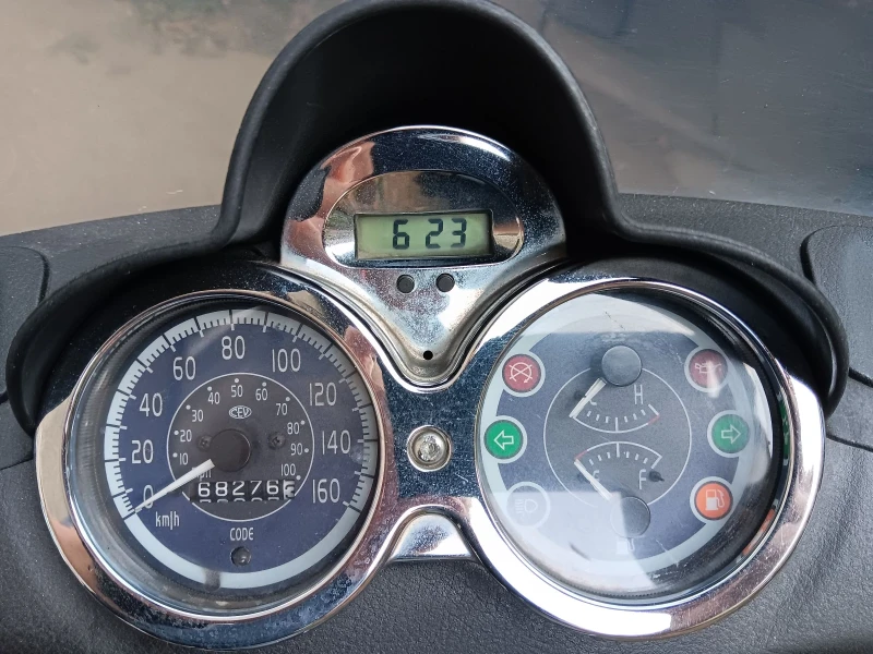 Piaggio Beverly, снимка 5 - Мотоциклети и мототехника - 52378554