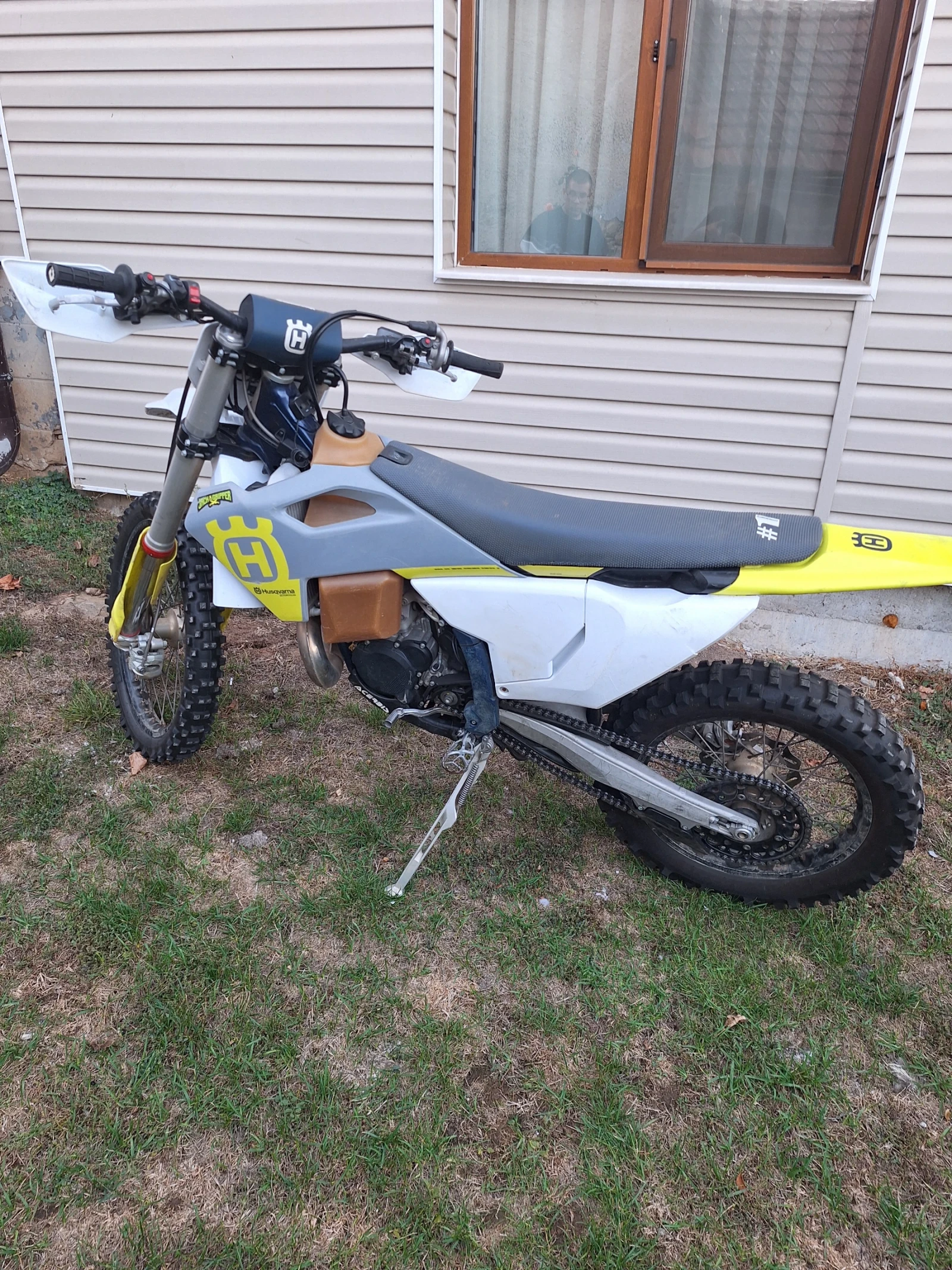 Husqvarna 350, снимка 2 - Мотоциклети и мототехника - 56623651