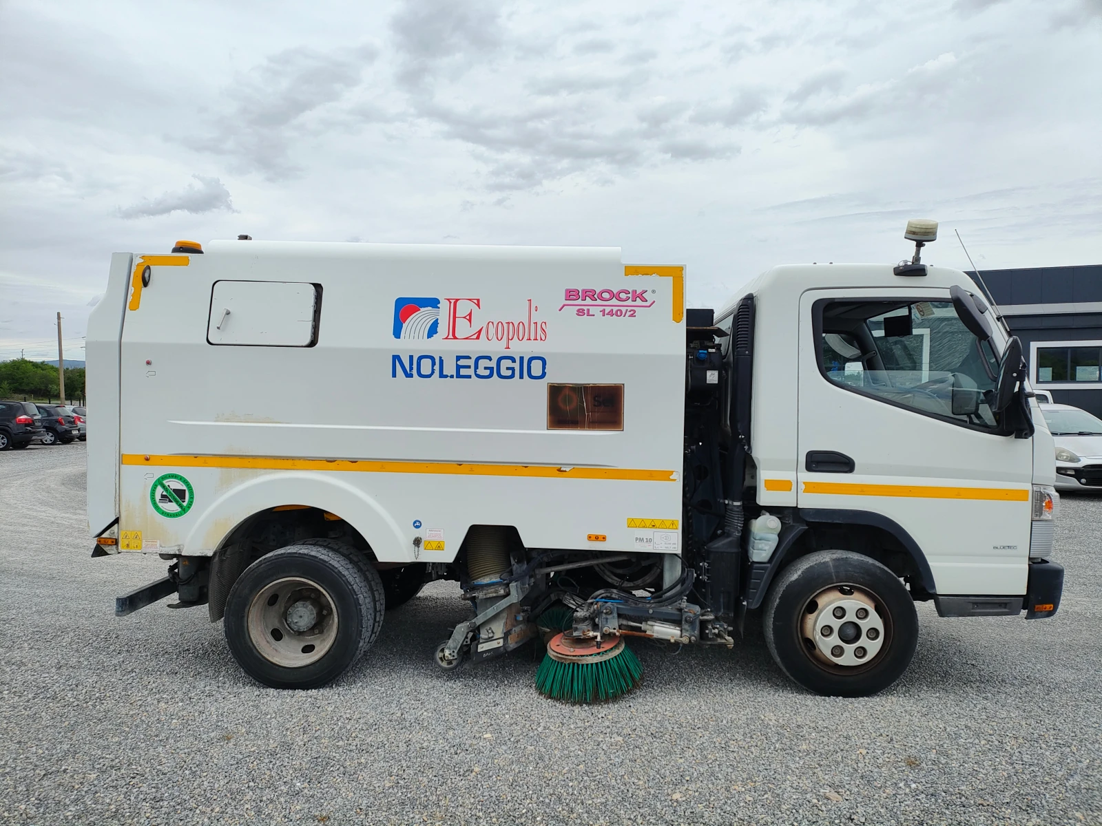 Други специализирани машини Mitsubishi CANTER - изображение 4