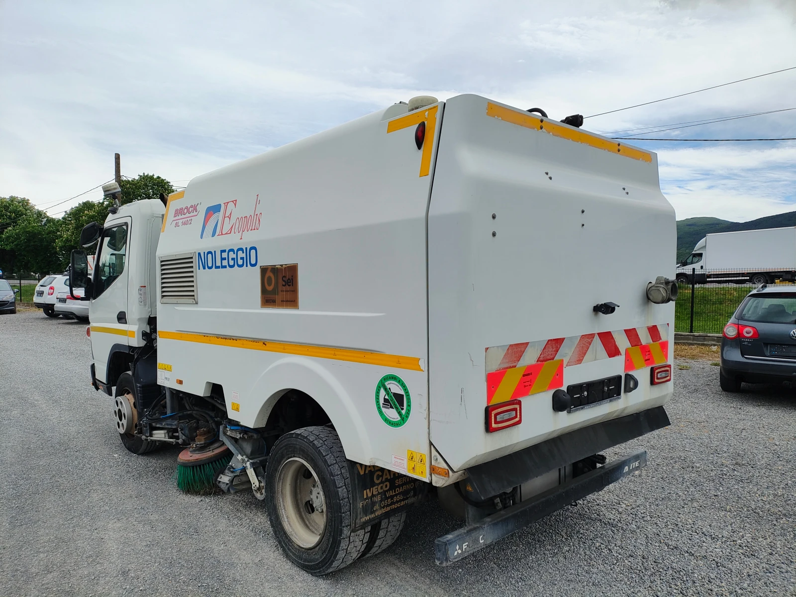 Други специализирани машини Mitsubishi CANTER - изображение 7