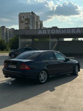 Mercedes-Benz C 32 AMG, снимка 9