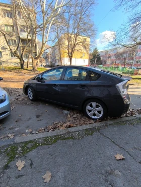 Toyota Prius Пълна сервизна книжка гаранция на километри , снимка 4