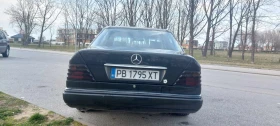 Mercedes-Benz 124 2.0, снимка 9