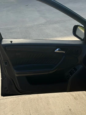 Mercedes-Benz C 32 AMG - 7100 € / 13886.39 лв. - 80748532 11