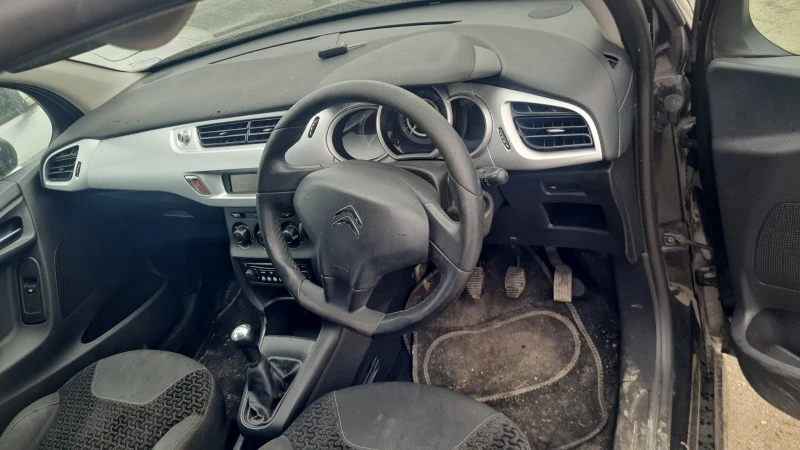 Citroen C3 1.4hdi, снимка 6 - Автомобили и джипове - 39816655