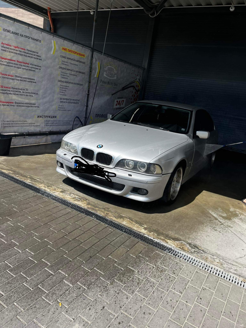 BMW 530 BMW 530 FACELIFT, снимка 1 - Автомобили и джипове - 46229208