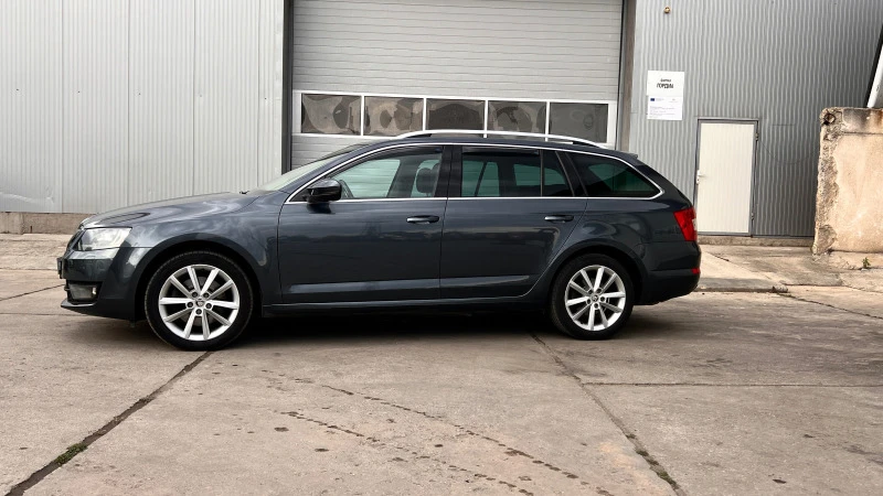 Skoda Octavia 1.8TFSI DSG 4x4 , снимка 2 - Автомобили и джипове - 47341219