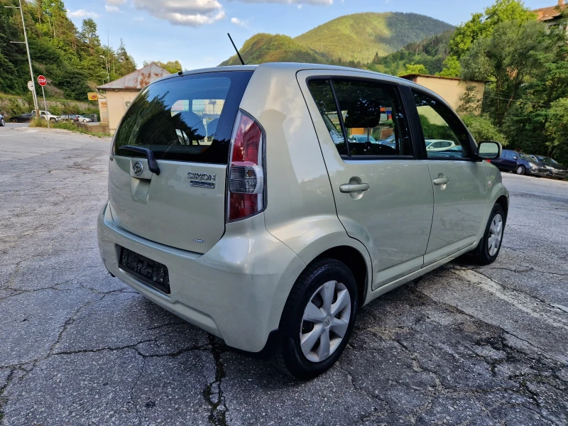 Daihatsu Sirion 1.3i 4X4 K3 Toyota., снимка 4 - Автомобили и джипове - 47207801