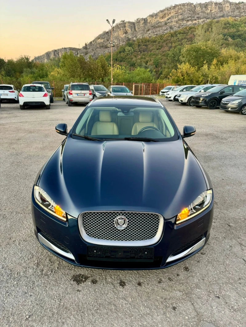 Jaguar Xf 2.2D, FACELIFT , снимка 7 - Автомобили и джипове - 47414587