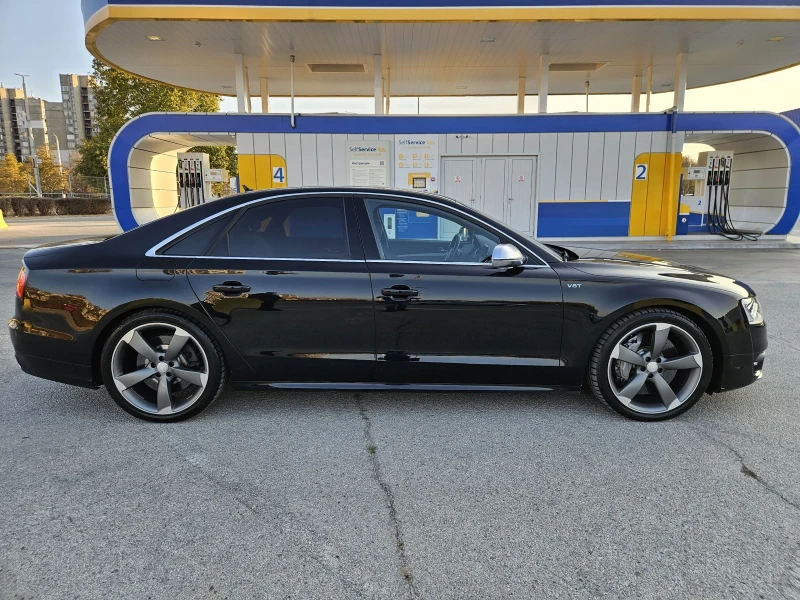 Audi S8 Ceramic / Carbon / Bang & Olufsen, снимка 3 - Автомобили и джипове - 47917084