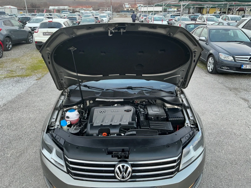 VW Passat 2.0 TDI, снимка 9 - Автомобили и джипове - 48214354