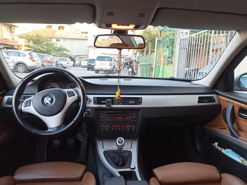 BMW 320 2.0 i LPG, снимка 14 - Автомобили и джипове - 52694026