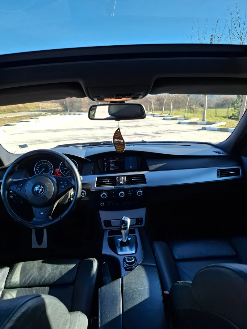 BMW 530 LCI/M-PACK/EDITION/, снимка 10 - Автомобили и джипове - 52852673