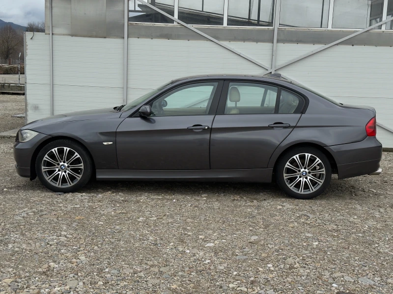 BMW 320 2.0D Кожа/Темпомат/17zoll/Собствен лизинг, снимка 7 - Автомобили и джипове - 53285209