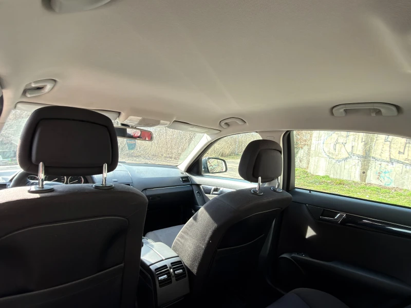 Mercedes-Benz C 220 CDI, снимка 9 - Автомобили и джипове - 53482729