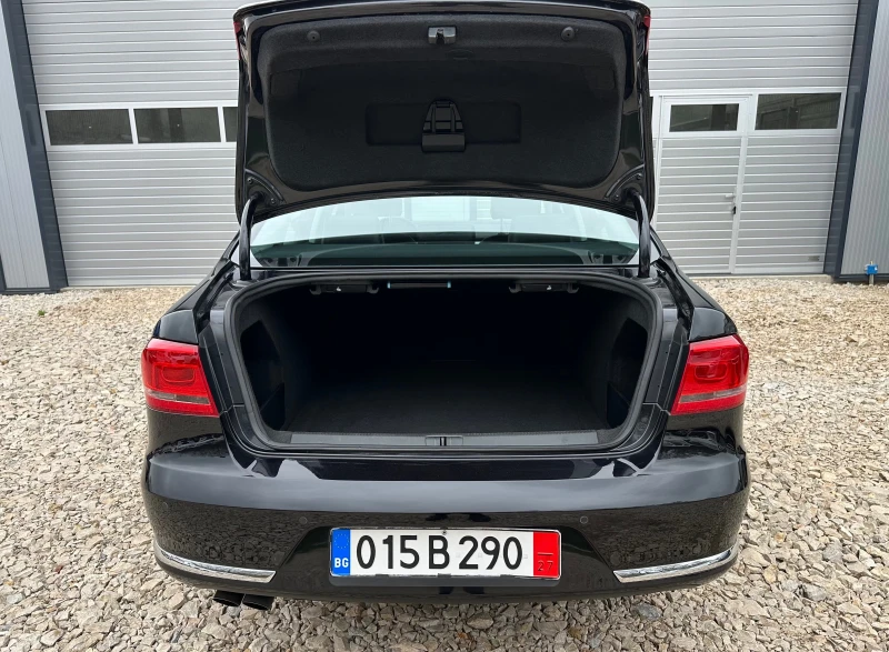 VW Passat 2.0TDI СЕДАН АВТОМАТ КОЖА ПОДГРЕВ - 17490 лв. - 89950106 | Car24.bg