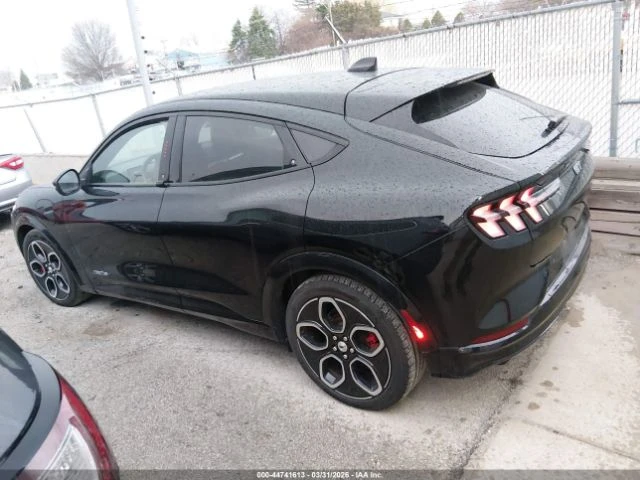 Ford Mustang Mach-E GT AWD , снимка 13 - Автомобили и джипове - 54631065