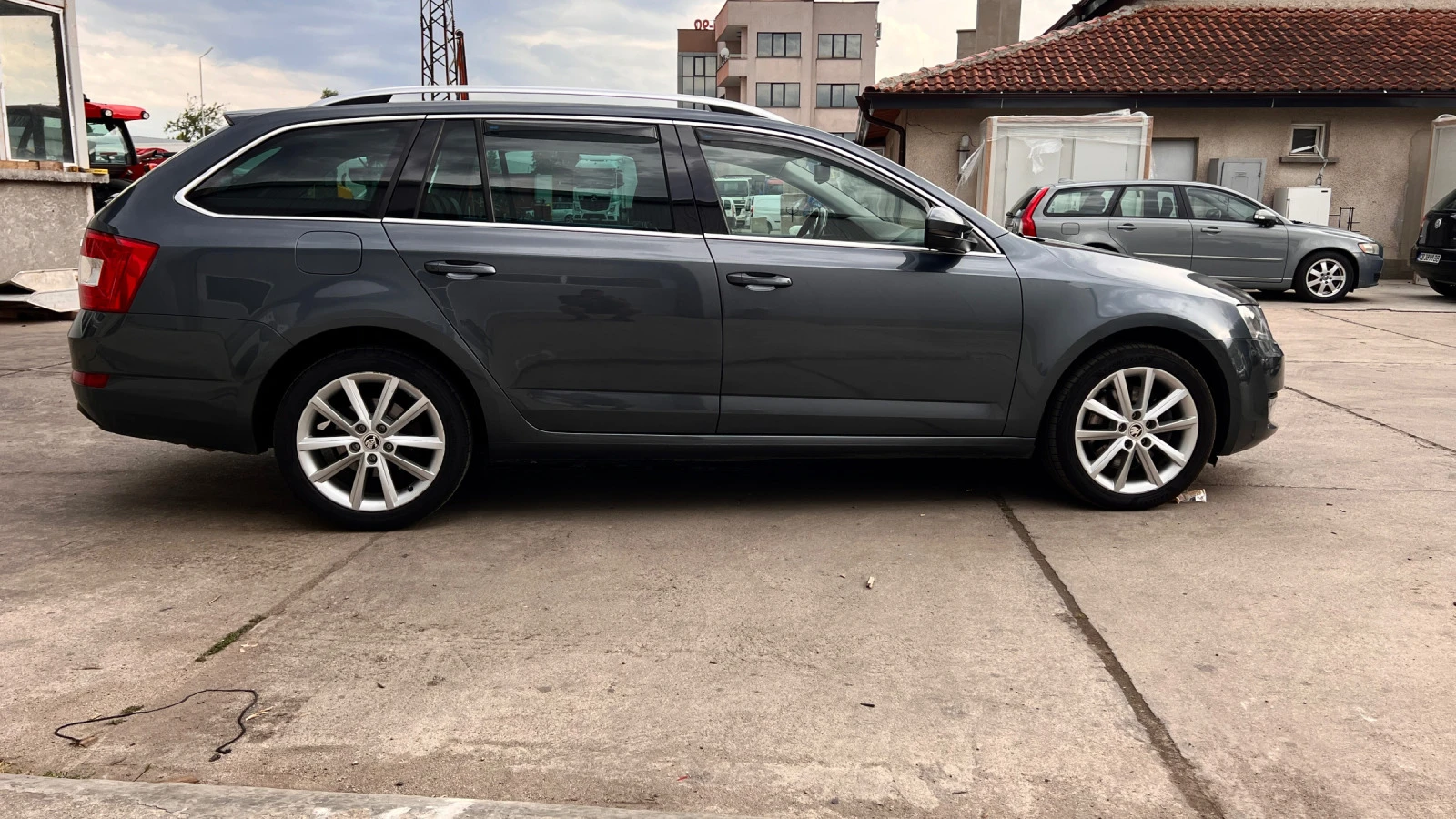 Skoda Octavia 1.8TFSI DSG 4x4  - изображение 6