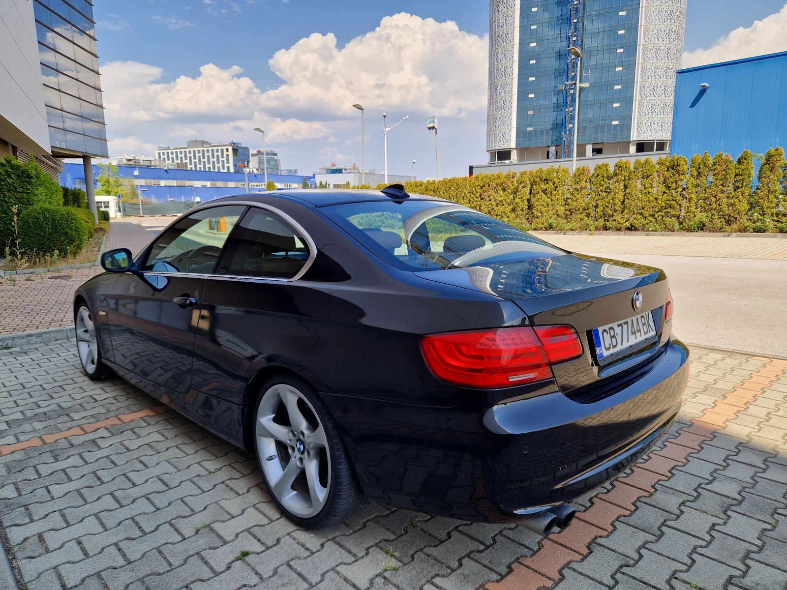 BMW 330 245к.с. FACE 138хил.км. - изображение 2