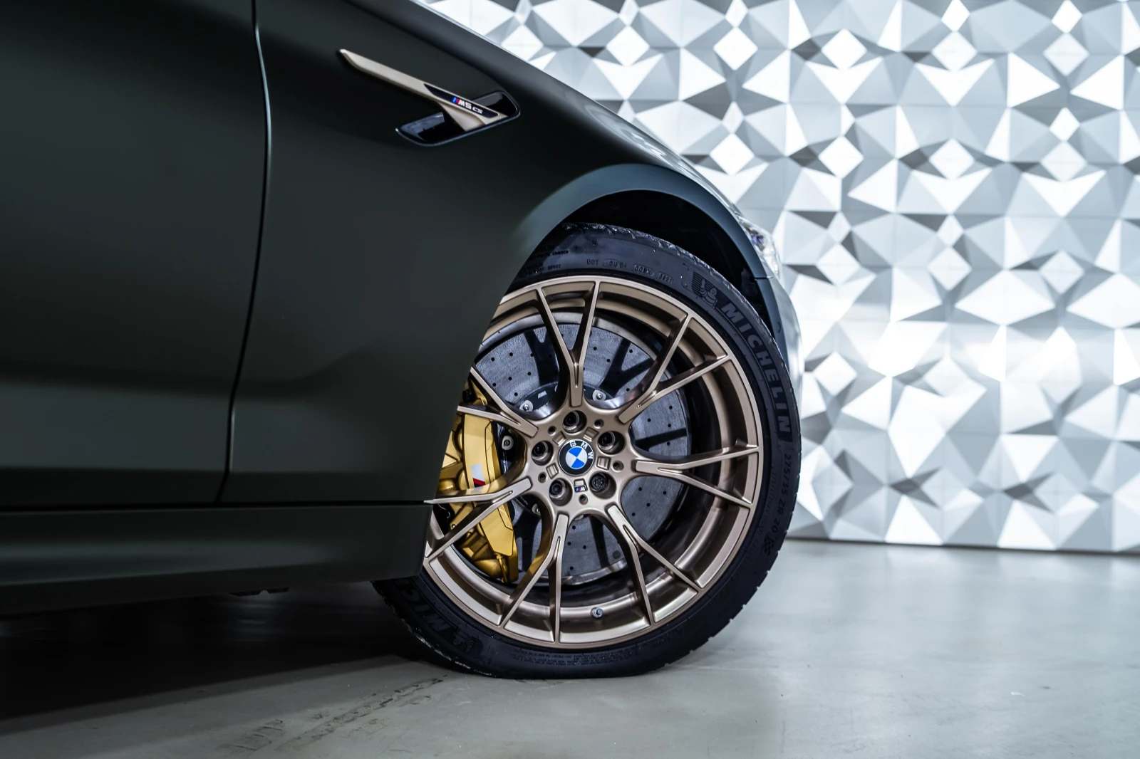 BMW M5 CS Carbon-Ceramic* Akrapovic* Laser* H/K | Mobile.bg   17