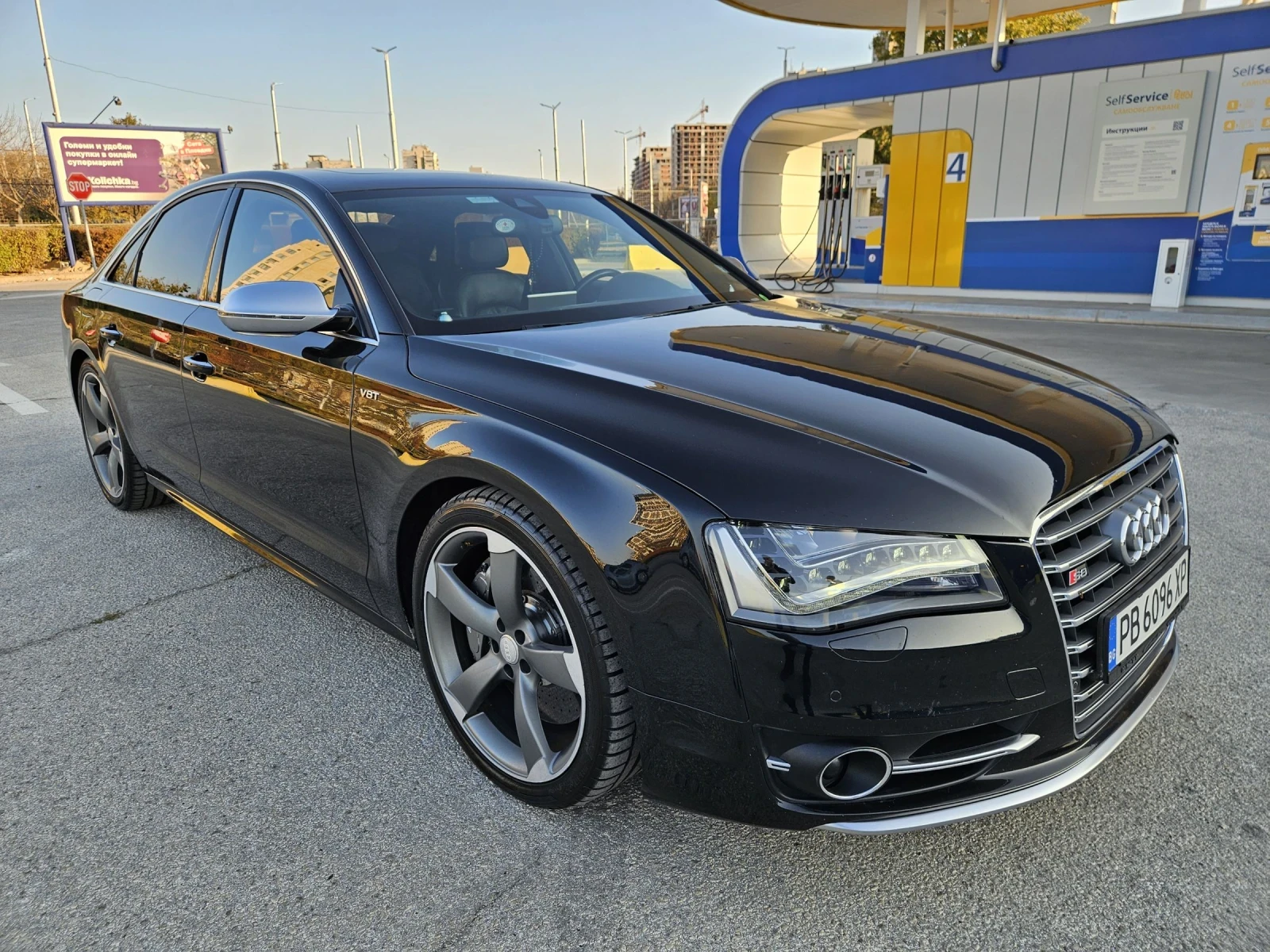 Audi S8 Ceramic / Carbon / Bang & Olufsen - изображение 2