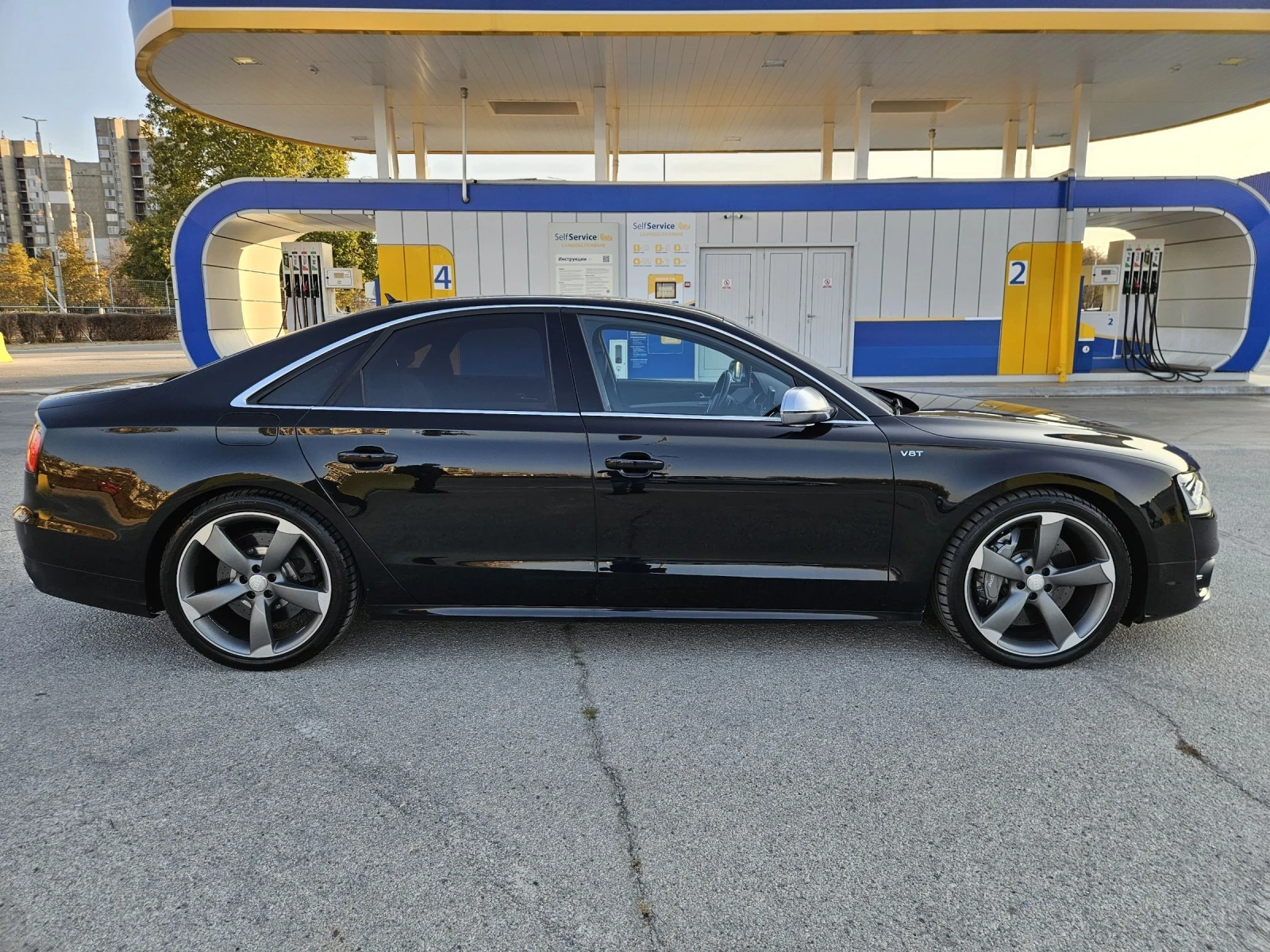 Audi S8 Ceramic / Carbon / Bang & Olufsen - изображение 3