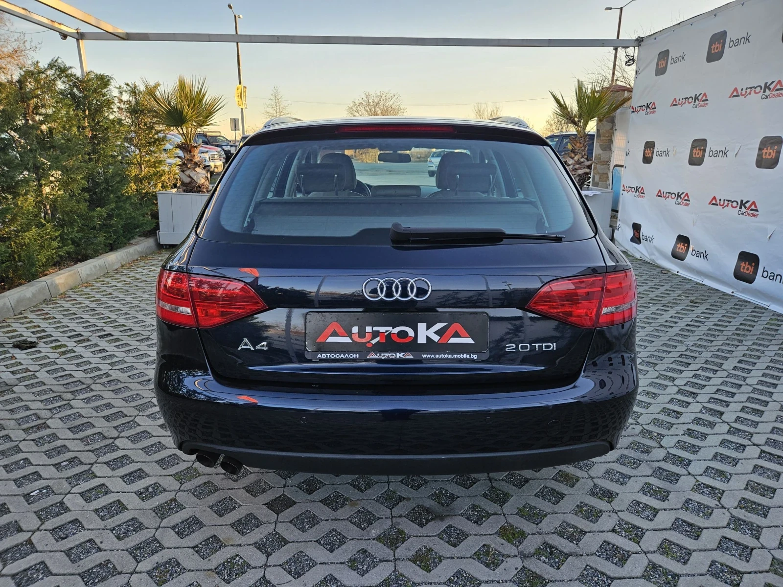 Audi A4 2.0TDI-143кс= АВТОМАТ= 8СКОРОСТИ= ПАНОРАМА - изображение 4