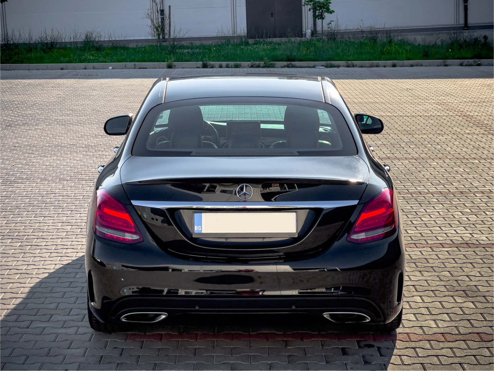 Mercedes-Benz C 300 AMG | 9G | Burmester - изображение 6