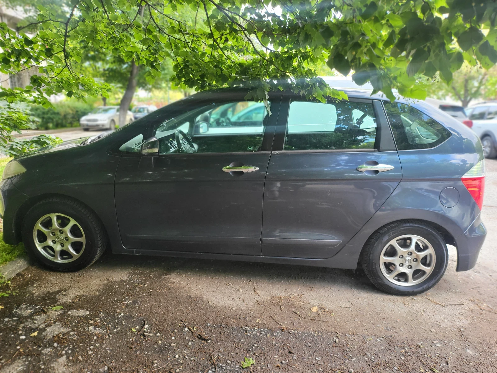 Honda Fr-v  - изображение 2