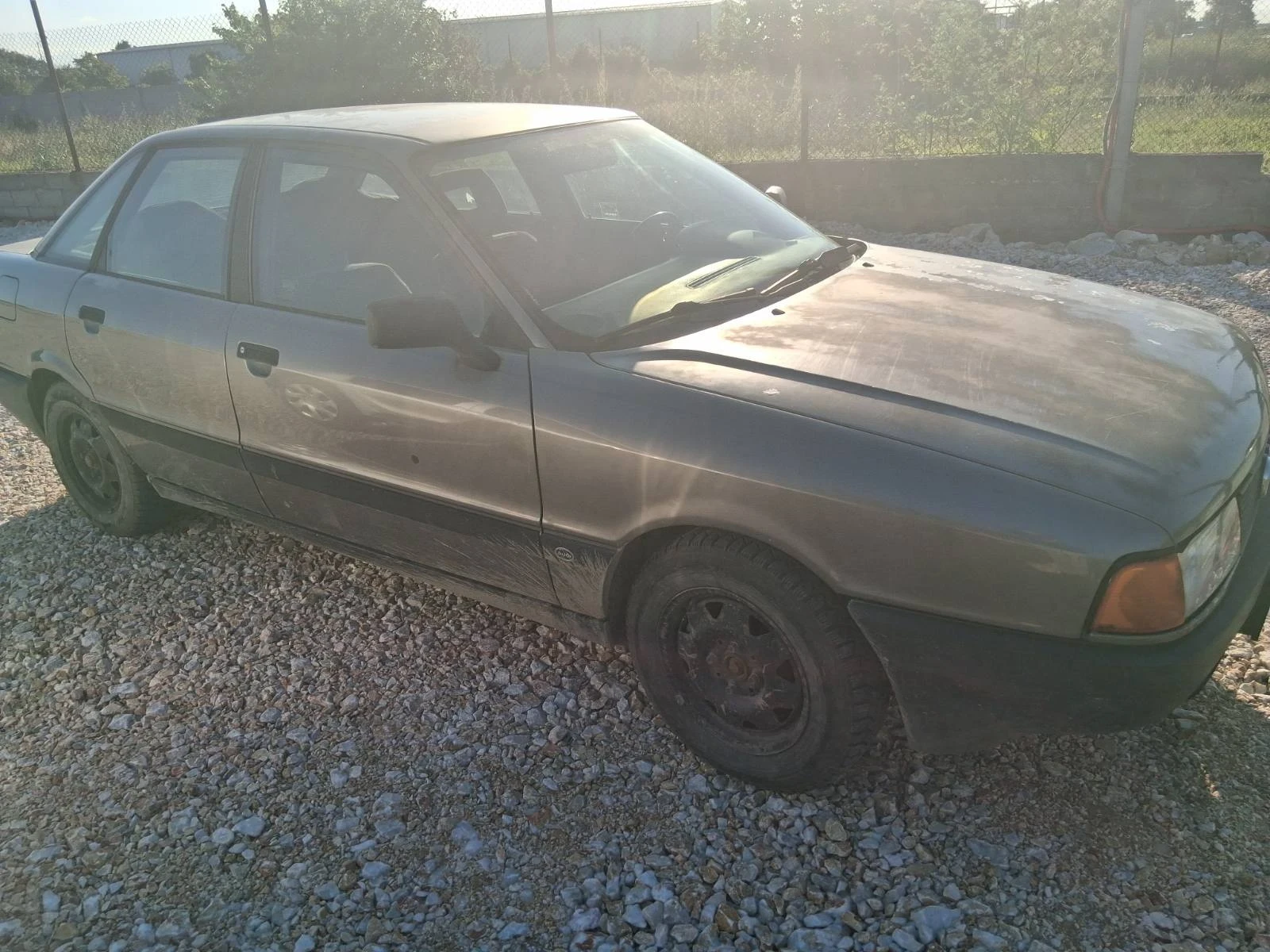 Audi 80  - изображение 2