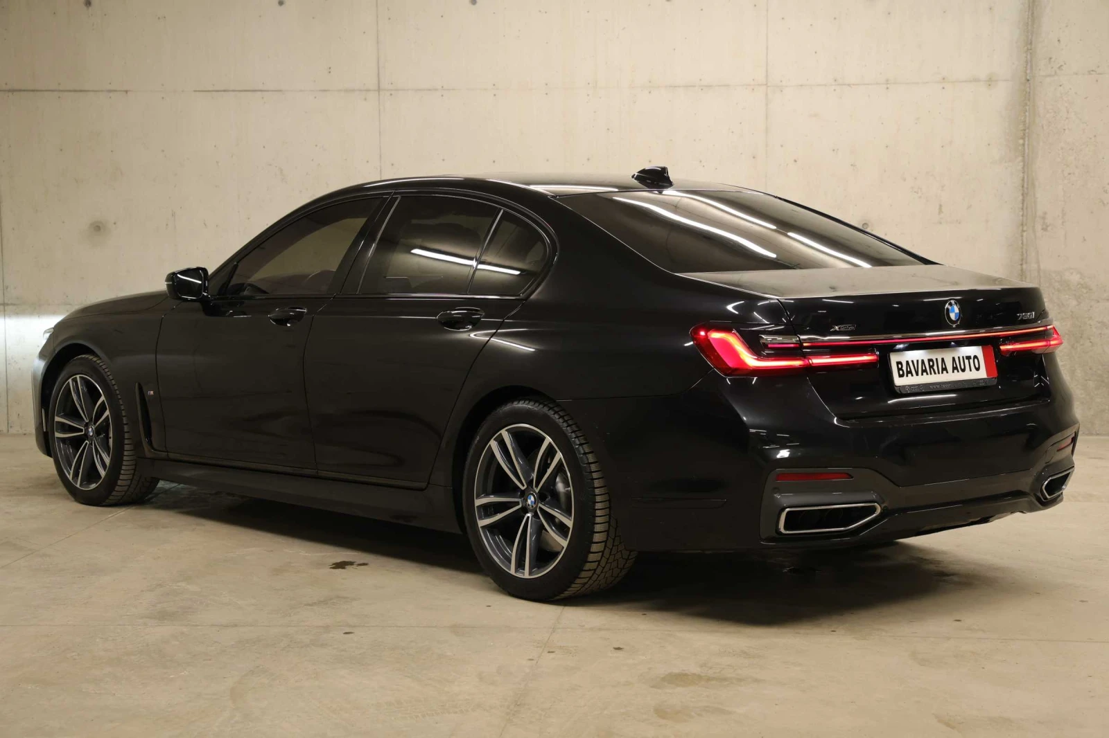 BMW 750 xDrive M-Paket 3xTV Exlusiv 4xКомфорт. седалки - изображение 2